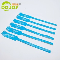 Échantillon Gratuit Bracelet en Vinyle Souple Personnalisé avec Logo Bracelet Tendance Personnalisé Fabricants Chinois Vente en Gros Livraison Gratuite