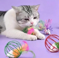 Vente en gros Jouets modernes interactifs et écologiques en peluche métallique pour animaux de compagnie Gobelet de souris en polyester CatTeaser Baguette à plumes Cage à rats pour chats