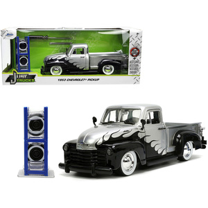 1953 DCD สำหรับรถกระบะ Chevrolet 3100สีเงินเมทัลลิกพร้อมเปลวไฟสีดำ1/24 Diecast "Just truck" ล้อเสริมซีรีส์