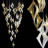 Firelux développe une escalier luxueux haut de gamme pour hôtel-villa avec un lustre en forme de diamant doré et blanc.