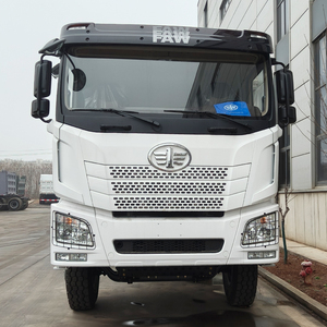 Camión Pesado FAW de 10T 6x4 Euro 2 Diésel, Nuevo Chasis de Camión de Carga con Carrocería Personalizada y Cámara Trasera - Product Image 2