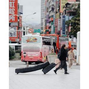 Échantillon gratuit Sac à dos pour paddle board 105L Imperméable Grande capacité Portable Tissu Oxford Sac de surf pour votre planche de surf - Product Image 2