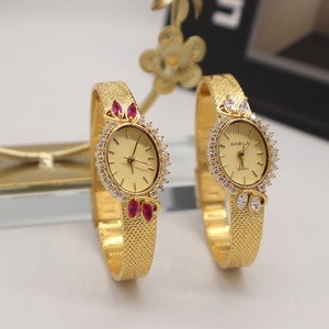 Vintage Luxury Ruby Gold-Plated Oval Brass Women's <b>Watch</b> Niche High-End Exquisite Acrylic Strap Quartz Pointer Waterproof <b>Watch</b> - Product Image 4