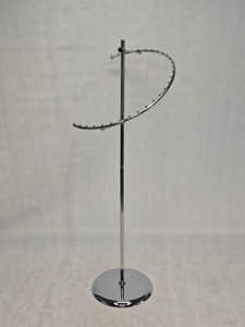 Estante de ropa cromado respetuoso con el medio ambiente moderno y elegante, soporte de Metal en espiral de <span class=keywords><strong>29</strong></span> bolas, estante de exhibición de ropa de acero de hierro giratorio para tienda - Product Image 3