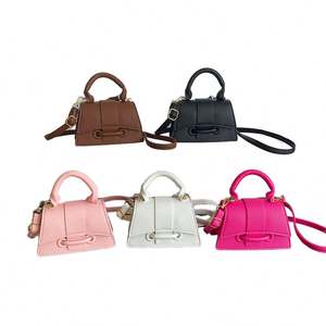 Bolso de Mujer Tejido de Paja para Vacaciones en la Playa, Nuevo Modelo 2024, Bolso Bandolera Simple, Bolso Tipo Cubo para Mujer - Product Image 1