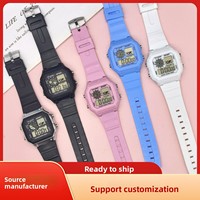 Jam Tangan Digital Bercahaya Bentuk Kotak Gaya Korea Multifungsi Olahraga Luar Ruangan Pabrik 2026 Hadiah Unisex untuk Pelajar Anak Laki-laki Perempuan