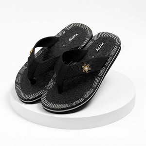 Sleepers negros elegantes clásicos para el estilo diario Perfecto para el uso diario Looks cotidianos sin esfuerzo - Product Image 2