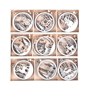 <b>Wooden</b> Round Christmas Ornaments Laser Cut Reindeer Snowman Hanging Decorations <b>Rustic</b> Style For Christmas Tree - Product Image 5