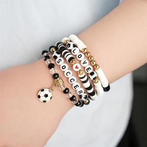 Ensemble de bracelets extensibles à <span class=keywords><strong>perles</strong></span> à thème sportif (football, volleyball), empilables, bijoux de mode pour fans, vente en gros - Product Image 4