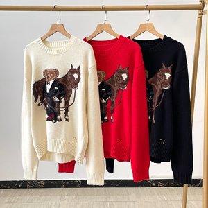 Suéter de Punto de Manga Larga con Cuello Redondo para Mujer, Serie de Año Nuevo con Bordado de Oso, Suéter Unisex de Corte Holgado - Product Image 2