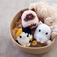 Vente en gros de jolies mini-poupées de chat en crochet, jouets en peluche tricotés à la main, animaux en crochet super doux pour cadeaux de bébé