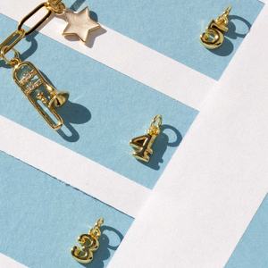 Nouveau Collier Pendentif Sportif DIY Numérique 0-9 (Basketball, Football) en Or 18K pour l'Europe et les États-Unis, avec Option de Perçage Nasal - Product Image 3