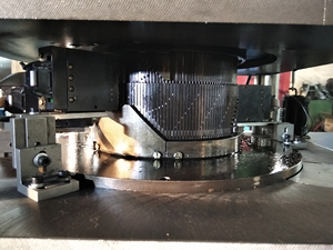 New condition <b>high</b> speed <b>high</b> quality <b>Knee</b> pads knitting butique single jersey <b>knee</b> cap making machine - Product Image 6