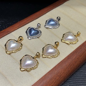 Exquisito Colgante de Perla Cultivada en Forma de Corazón de 14 mm con Engaste de Plata 925, Estilo Clásico, Unisex, para Regalo - Product Image 4