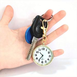 Montre de poche pour homme à grand cadran avec porte-clés, vente en gros - Product Image 1