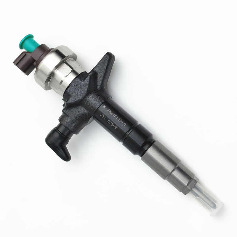 Common Rail Diesel Fuel Injector 095000-9750 095000-975# Diesel Engine Fuel Injector 8-98201564-0 For ISUZU