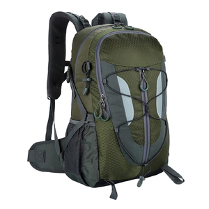 Sac à dos de randonnée imperméable pour hommes et femmes, idéal pour la randonnée, la pêche, les activités nautiques, le kayak, la natation, le camping et les voyages. - Product Image 1