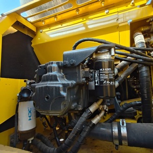 90% New Low Hours Well Maintained Komatsu PC220 Excavator Available for Sale - Product Image 5