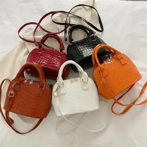 MU Neue Luxus Damen Tragetaschen Quadratische Ketten Damen Umhängetaschen Leder Damen Handtaschen Großhandel Schulter taschen für Frauen