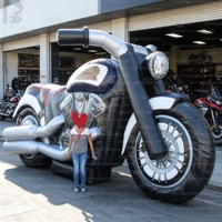 Modèle gonflable géant personnalisé avec logo de moto pour la publicité, idéal pour les tournois, la promotion de marques, les foires de rue et l'ouverture de magasins