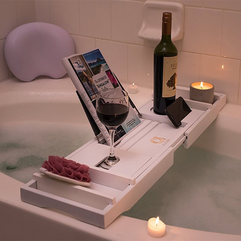 В наличии белый бамбуковый деревянный роскошный поднос для ванны с книжкой и держателем для вина поднос для ванны и кровати с выдвижными сторонами