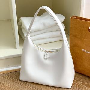 Sac fourre-tout simple et rétro à la mode pour femmes coréennes, grande capacité, avec fermeture éclair, doublure en PU souple, style robe taille haute, pour les trajets quotidiens - Product Image 3