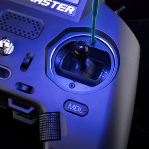 RadioMaster 2.4G CC2500 4 en 1 OpenTX Radio Mode2 Gimbal Pantalla LCD ELRS Hall Drones Plástico 350g Unisex - Product Image 6