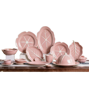 <b>Light</b> Pink <b>Leaf</b> Pattern Korean Ceramic Tableware Set Petal-Shaped Bowl Plate Luxury Lightweight Home Microwave Safe Utensils Kit - Product Image 1
