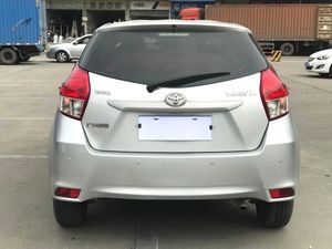 Toyota Yaris L 1.5L Automatique Essence Hatchback <span class=keywords><strong>2015</strong></span> d'occasion abordable, conduite à gauche, économe en carburant, compacte et fiable - Product Image 4