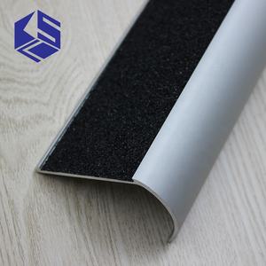 Profilo Antiscivolo KSL per Gradini in Porcellana, Ceramica, Vinile, Metallo e Legno - Product Image 5