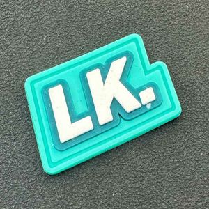 Patchs en PVC recyclé personnalisés, patchs en silicone pour vêtements, étiquettes en caoutchouc avec logo, patchs en silicone à coudre, patchs en silicone anti-rides, transfert thermique - Product Image 2