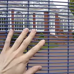 Clôture de sécurité de qualité supérieure 358 Clear View, panneaux en maille soudée antivol avec poteaux en Y - Product Image 4
