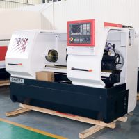 Tour CNC de type suisse Sumore 1500mm tour à plat Machine tour CNC traitement Ck6136