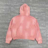 Sweat à capuche personnalisé en molleton bouclette 100% coton épais, coupe oversize et carrée, avec impression DTG, épaules tombantes, effet vintage délavé à l'acide et usé soleil