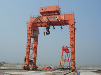 Grue portique à double poutre robuste pour entrepôt extérieur et atelier, grue portique à double poutre montée sur rail