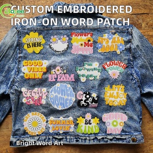 Parches Termoadhesivos con Diseño de Flores Bordadas Personalizadas, Ecológicos, con Logotipo en Inglés Colorido, en Oferta - Product Image 2