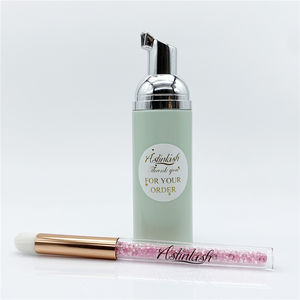 Marque privée Vente en gros Ensemble de mousse nettoyante pour extensions de <span class=keywords><strong>cils</strong></span> Shampooing moussant pour <span class=keywords><strong>cils</strong></span> parfumé à la pomme en bouteille verte Forme liquide - Product Image 5