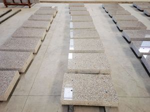 Marqueurs funéraires en granit - Product Image 4