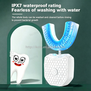 Brosse à dents électrique sonique intelligente 4 en 1 en forme de U avec gratte-langue intégré, lumière bleue, faible bruit, pour la maison, les voyages, les adultes - Product Image 5