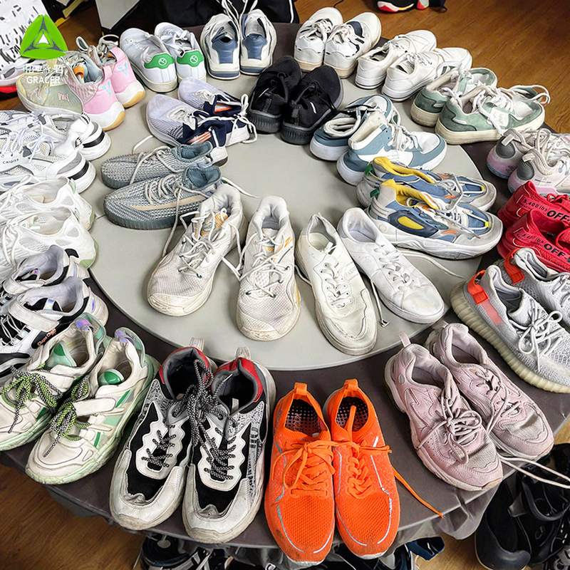 Branded Used Shoes in Bales for