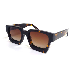 Rectangle <b>Sunglasses</b> Tortoise Shell Pattern <b>Gradient</b> Lenses Full Rim Unisex Adult UV400 Protection - Product Image 6