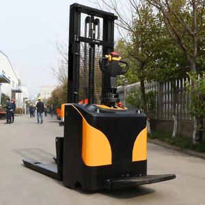 รถยกไฟฟ้า 1 ตัน 2 ตัน แบบยืนขับ ยกไฮดรอลิก อุปกรณ์ขนถ่ายสินค้าในคลังสินค้า - Product Image 4