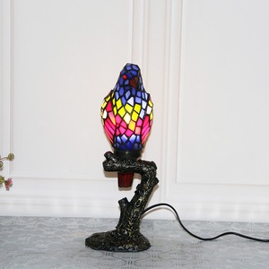 Tiffany American Retro Iron Wall Light Parrot Colored Glass E26 Base LED Light Outdoor Garden Home Corridor Decoración - Product Image 5