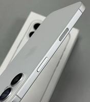 Téléphones portables d'occasion en gros pour iPhones, authentiques, débloqués, reconditionnés, 8 Go de RAM, appareil photo 48 MP, écran 6,1 pouces, stockage US 128 Go/256 Go, scellés
