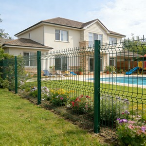 รั้วกลางแจ้งกันสนิม แข็งแรง เป็นมิตรกับสิ่งแวดล้อม กันน้ำ หนา 5 มม. แผงตาข่ายลวดโค้ง 3 มิติ เคลือบไวนิล รั้วโลหะสำหรับความปลอดภัยภายในบ้าน - Product Image 3