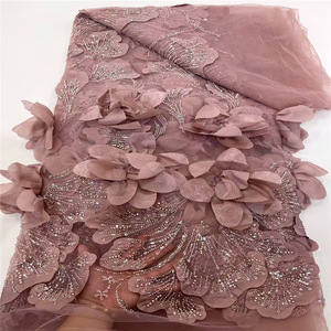 Tissu de dentelle nuptiale 3D de luxe, tulle français fait main avec broderie lourde perlée et sequins, robes pour femmes écologiques - MOQ 5 yards - Product Image 3