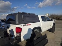 Capot rigide en acier étanche en alliage d'aluminium pour Dodge Ram 1500/2500 Ranger Tacoma BYD 5ft 5.5ft 6ft 6.5ft