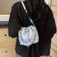 Sac fourre-tout isotherme de voyage pour femme, sac à bandoulière de créateur pour le quotidien, idéal pour les cadeaux et le rangement