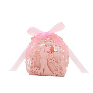 レーザーカット新郎新婦ギフトボックス結婚式の引き出物ダイカットキャンディボックス結婚式の引き出物ボックス（キャンディ用） - Product Image 4