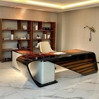 Bureau de direction de style italien en bois massif, design moderne haut de gamme, finition laquée, pour usage commercial